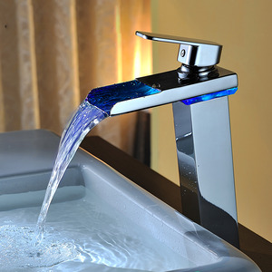 Modern LED Heighting Deck Mounted One Hole Shower Faucet 