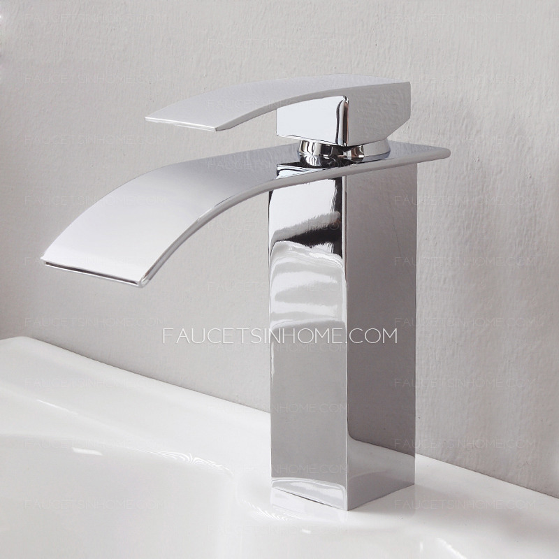 Luxury Waterfall Brass Square Shaped Bathroom Sink Faucet