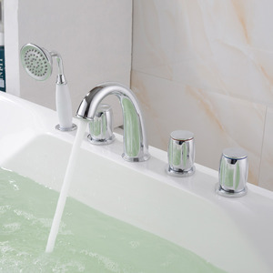 Designed Sidespray Five Hole Hand Held In Bathtub Faucet