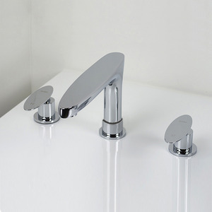 Fashion Five Holes Sidespray Bathtub Shower Faucet For Bathroom