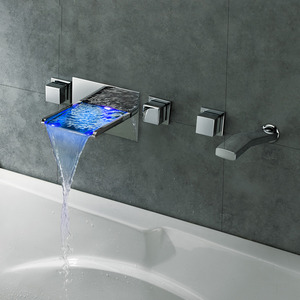 High End Waterfall Wall Mount Bathtub Faucet With Hand Shower