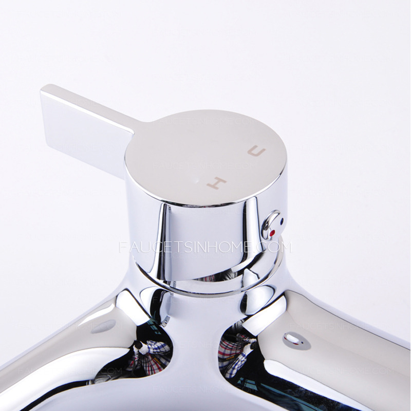 Modern Vertical Designed Rotatable Side Handle Cool Bathroom Faucet
