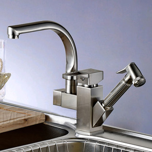 High End Copper Rotatable Kitchen Faucet With Pullout Spray Gun