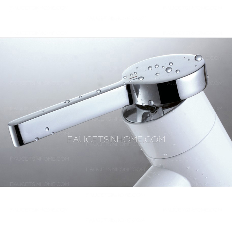 Simple White Painting Copper Bathroom Sink Faucet Rotatable