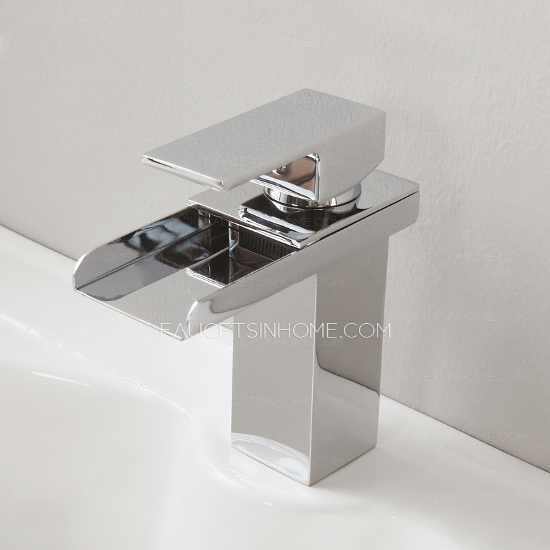 Fashion Waterfall Centerset Suqare Shaped Bathroom Sink Faucet