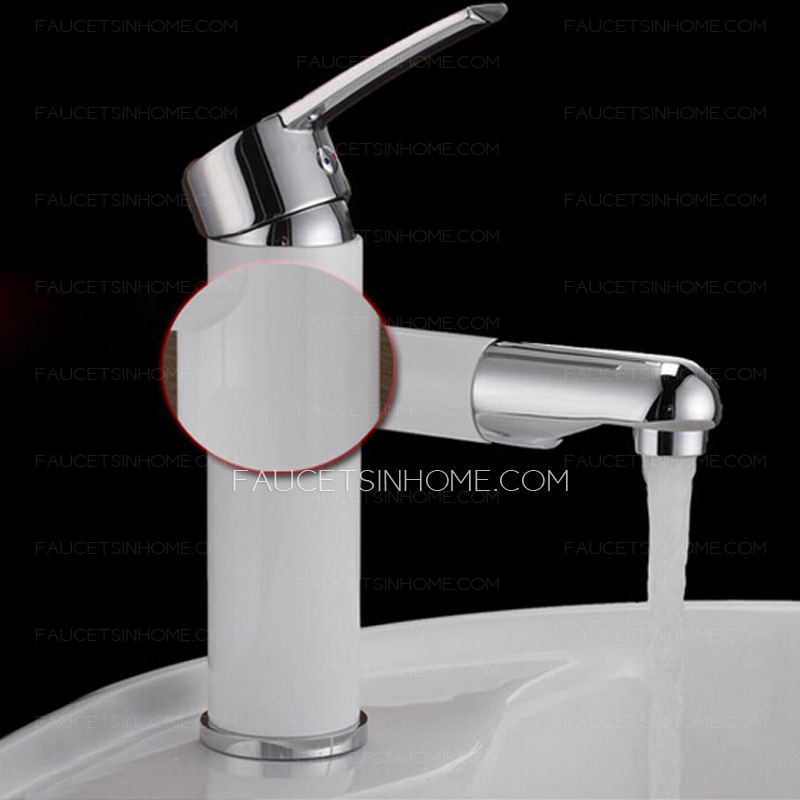 Classical White Painting Copper Bathroom Sink Faucet With Pull Out