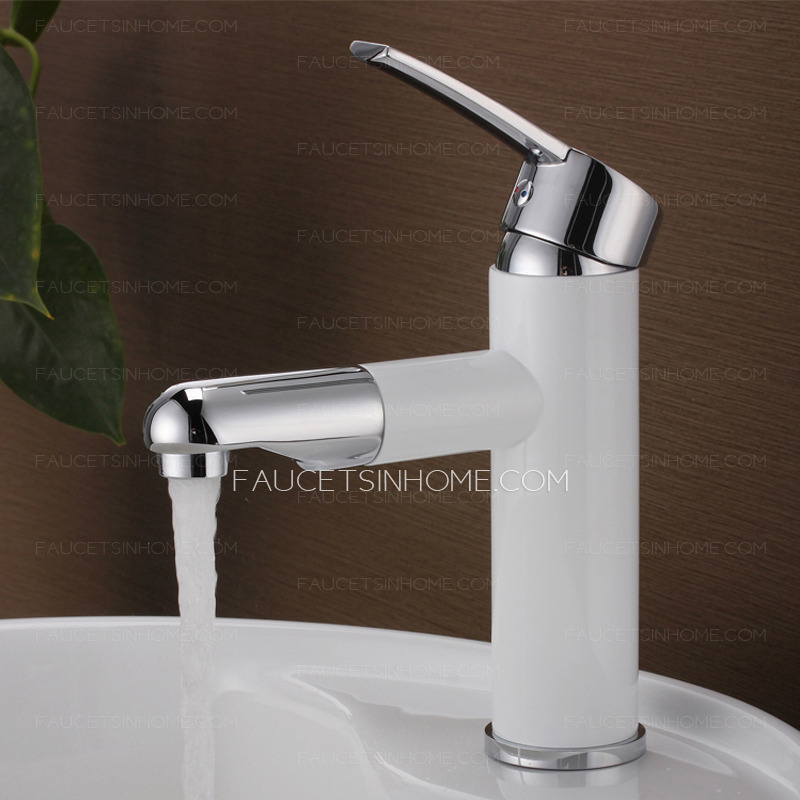 Classical White Painting Copper Bathroom Sink Faucet With Pull Out