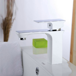 New Style Square Shaped Single Hole Bathroom Sink Faucet
