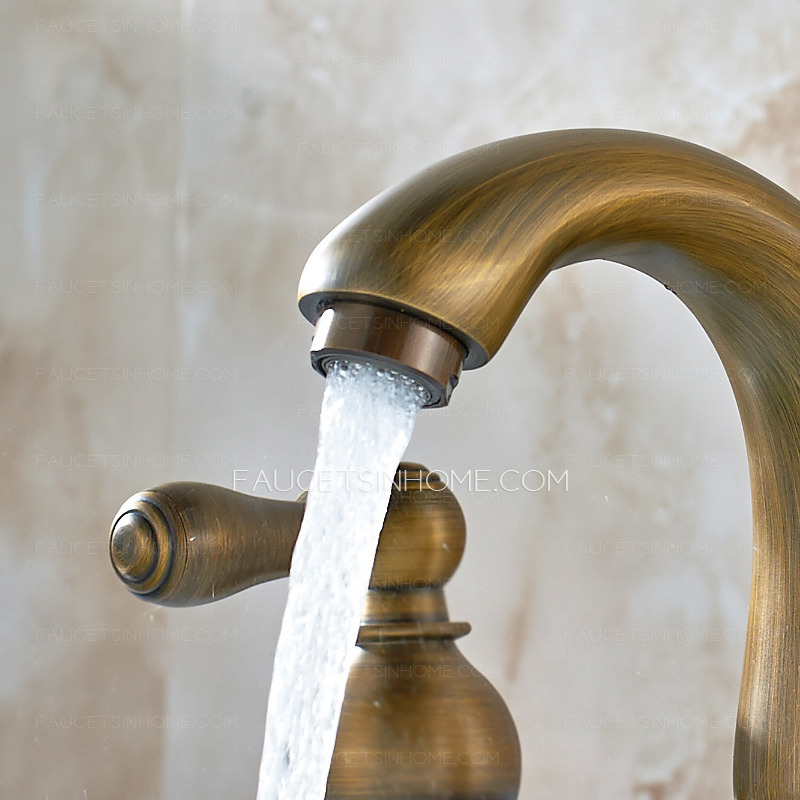 Antique Brass Two Handles Wide Spread Three Hole Bathroom Faucets