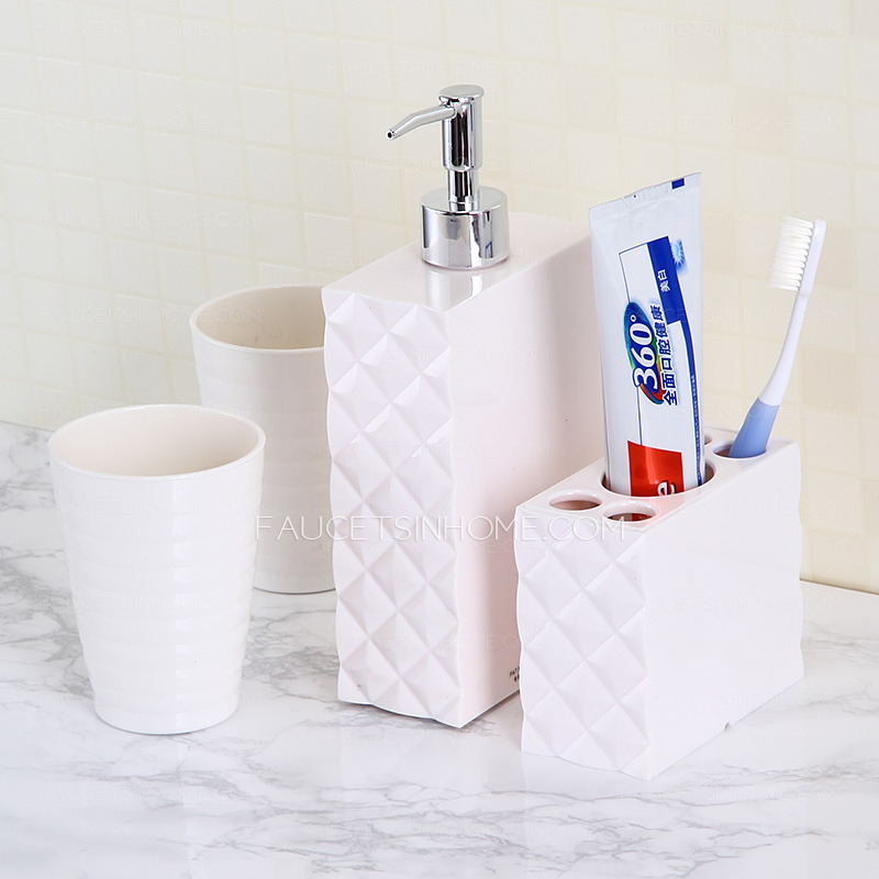 Discount White Plastic 850ml Soap Dispensers