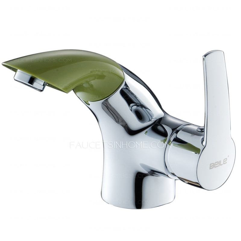 Modern Copper Pullout Spray One Hole Chrome Faucet