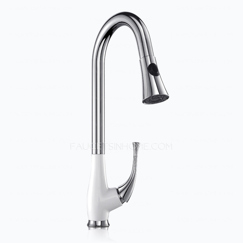 White Baked Porcelain Rotatable Pullout Faucet