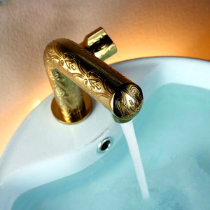 Classcial Gold Faucet Carving Patterns For Bathroom