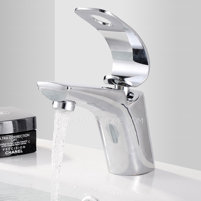 Unique Design PB Free Bathroom Faucet Refined Brass