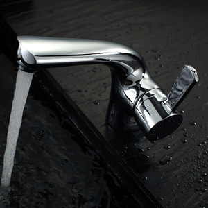 Superior Chrome Finish Classic Bathroom Faucets 