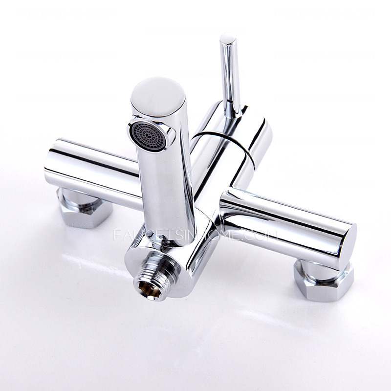 Rotatable Bathtub Faucet Dripping Chrome Finish 