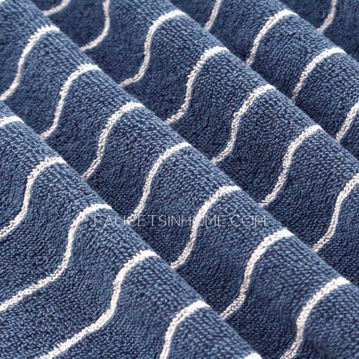 Affordable Striped Cotton 55*27.5 Inch Bath Towel One Piece