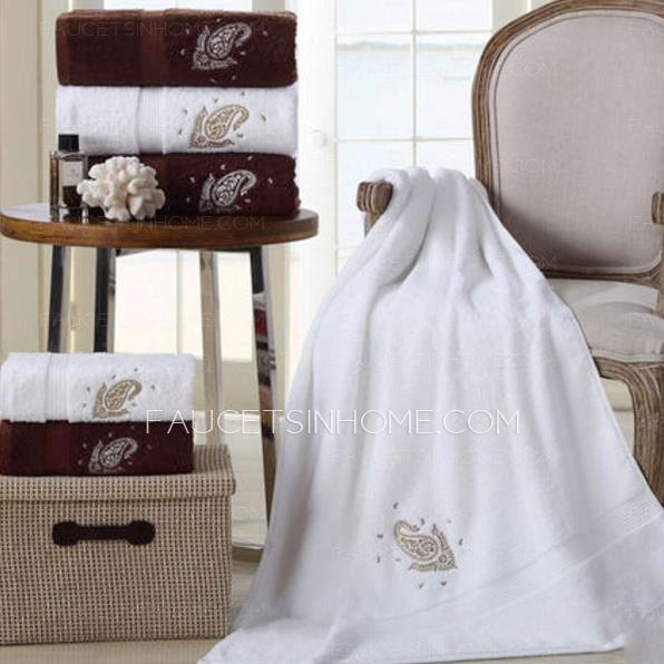 Thick Embroidery 31.5*63 Inch Wicking Bath Towel One Piece