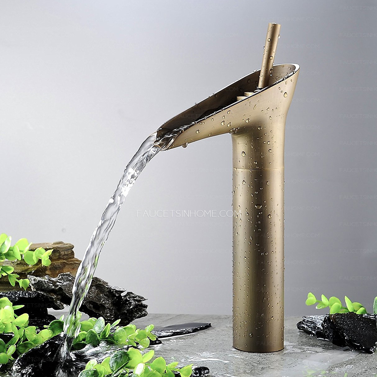 Antique Brass Brushed Gold Single Handle Bathroom Faucet Waterfall
