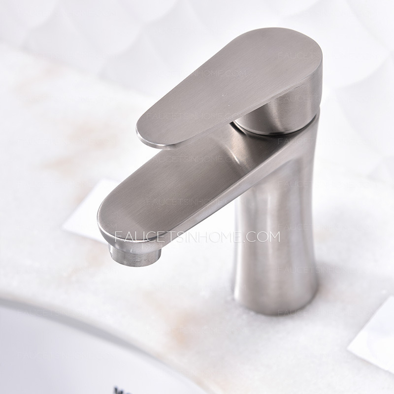 304 Stainless Steel Single Handle Bathroom Sink Faucet Floor Mounted