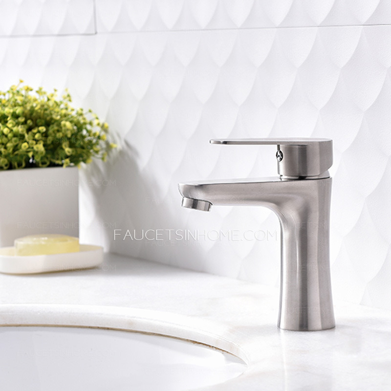 304 Stainless Steel Single Handle Bathroom Sink Faucet Floor Mounted